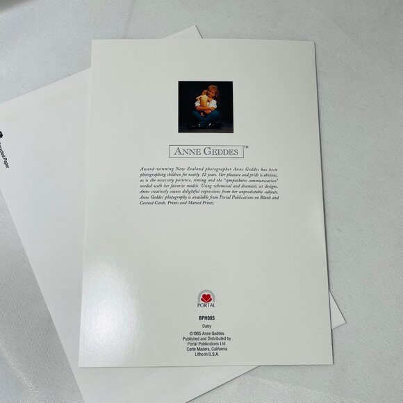 Anne Geddes Vintage Baby In Daisies Blank Greeting Card Recycled Paper Envelope - Picture 2 of 9